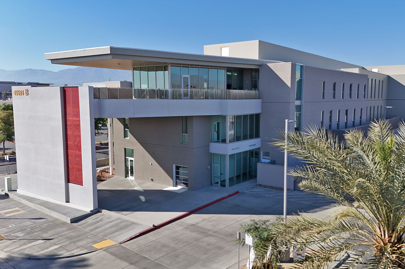 College of the Desert glazing project, Indio, CA